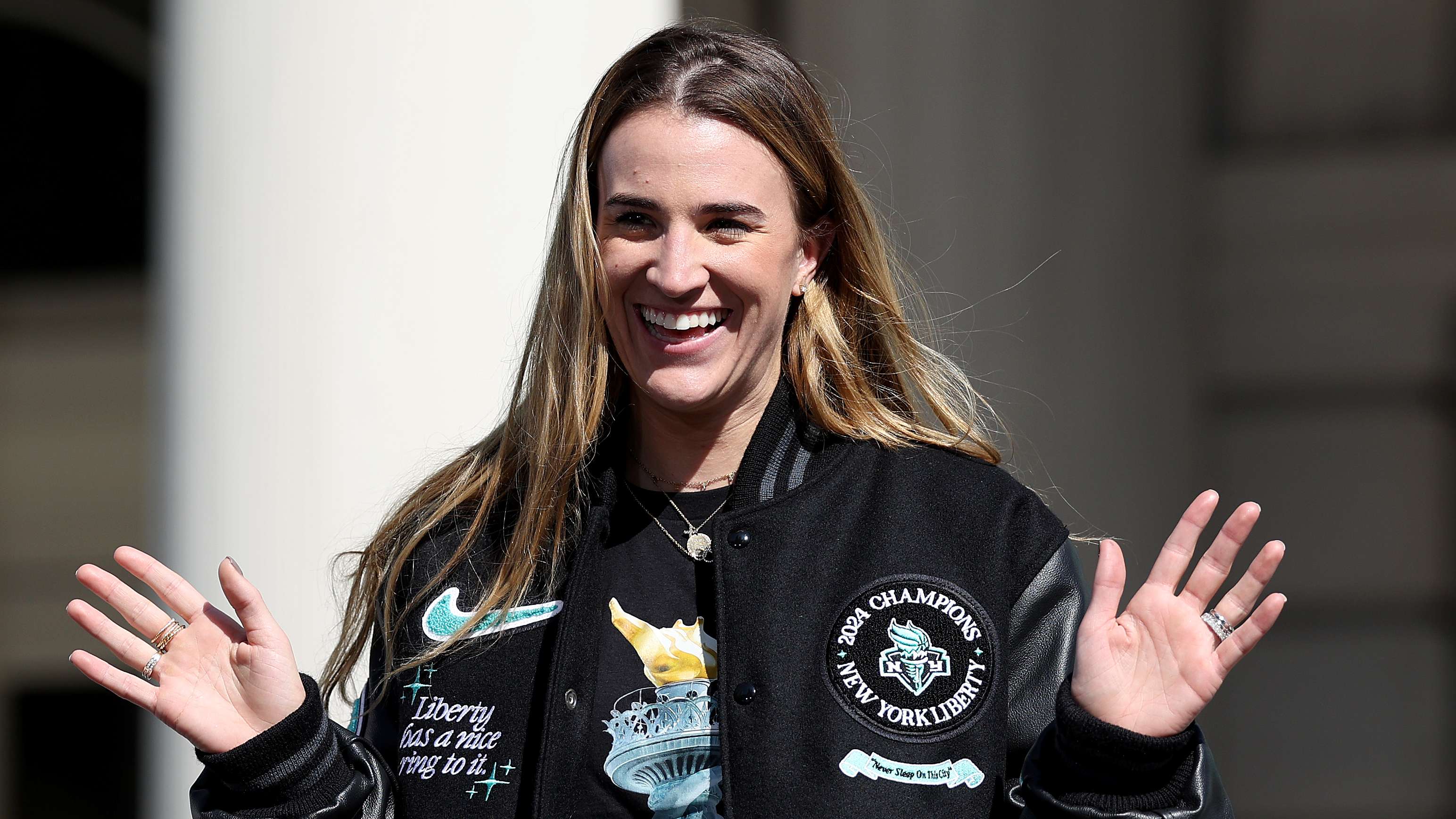 更是俱乐部 更是俱乐部